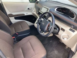 Toyota Sienta G 2016 3