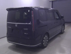 Honda Stepwgn e:HEV Spada Premium Line 2022 1