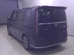 Honda Stepwgn e:HEV Spada Premium Line 2022 2