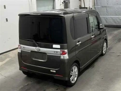 Daihatsu Tanto Custom RS 2011 3