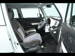 Suzuki Xbee 4WD Hybrid MX 4