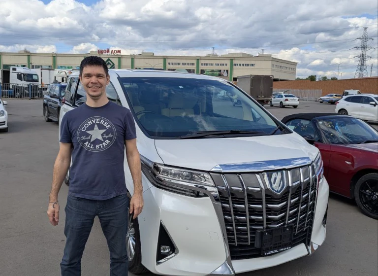 Toyota Alphard Hybrid 4WD, 2022