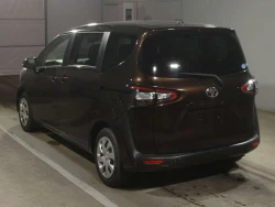 Toyota Sienta G 2016 2