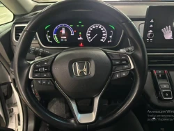 Honda Оdyssey Hybrid 2022 1