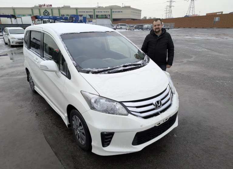 Honda Freed, 2012