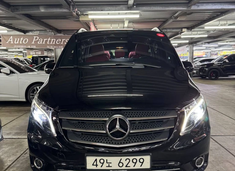 Mercedes-Benz V-Class