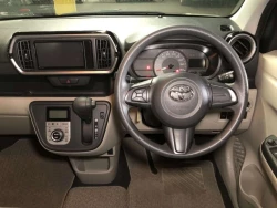 Toyota Passo X L Package 2022 4