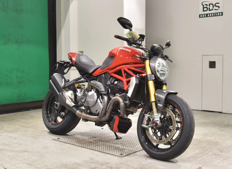 Ducati Monster 1200