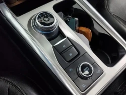 Ford Explorer 2021 4