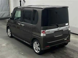 Daihatsu Tanto Custom RS 2011 0