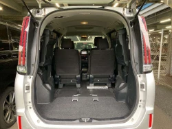 Toyota Noah Hybrid X 2021 12