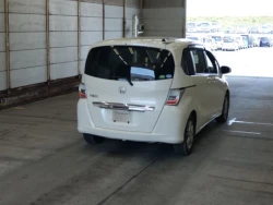 Honda Freed 2
