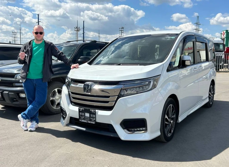 Honda Stepwgn Spada, 2019